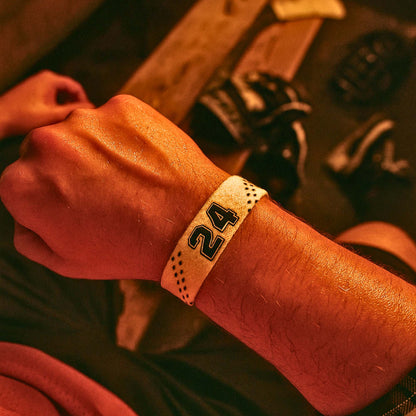 GAMECODE Armband mit Trikotnummer